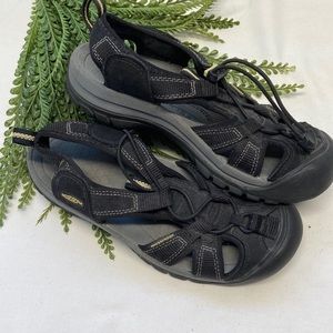 Women’s black Keen sandal